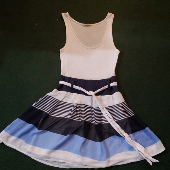 Spring Dress - Picture 1 of 5